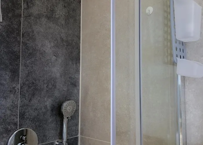 Lorenz Πανσιόν