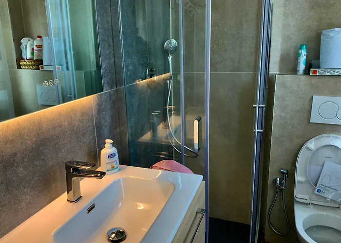 Lorenz بيت ضيافة 3*